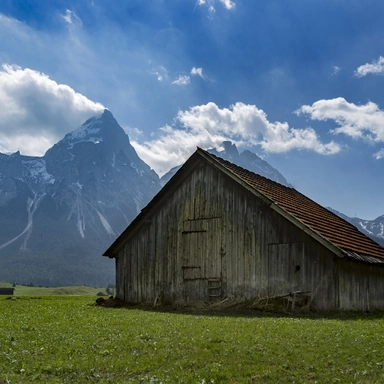 Fresh Barnhouse